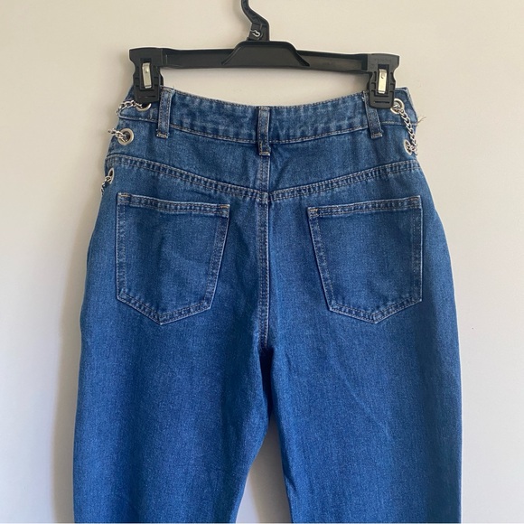 Jeans with chain - Picture 2 of 5